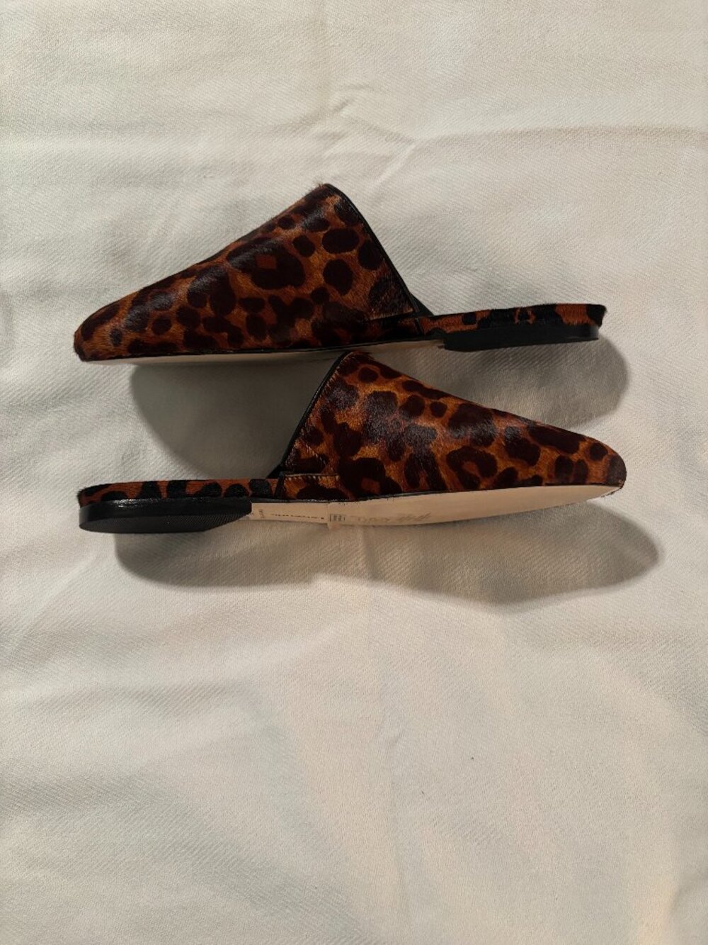 Larroudé Venice Flat Mule